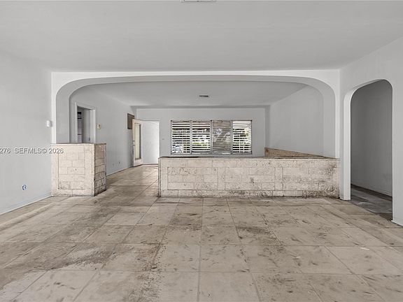 3rd image of 427 Grand Concourse