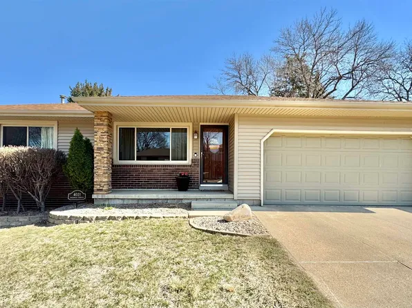 4021 Sherwood Ter, Sioux City, IA 51106