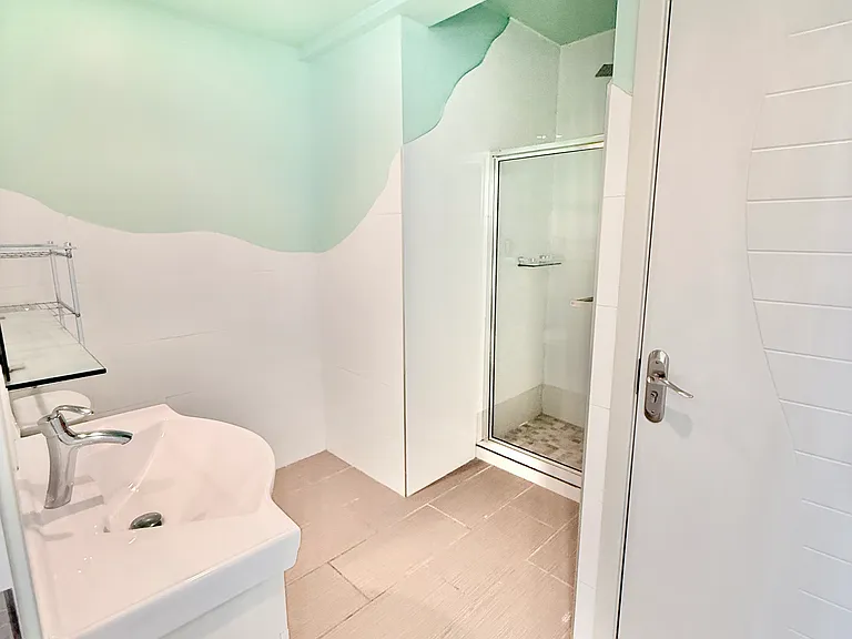 241-55 S 49th St #317 — Photo 8