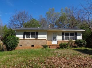 524 Echodale Dr, Charlotte, NC 28217