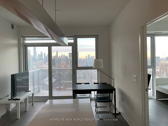 2nd image of 20 Richardson St #2309