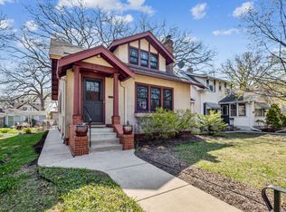 2909 40th Ave S, Minneapolis, MN 55406