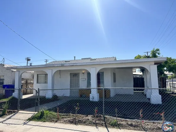 241 N 7th St, Brawley, CA 92227