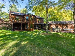 270 Lake Rd, Ontario, NY 14519