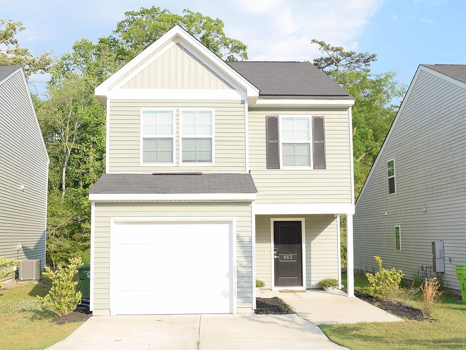 1st image of 663 Wooster Dr