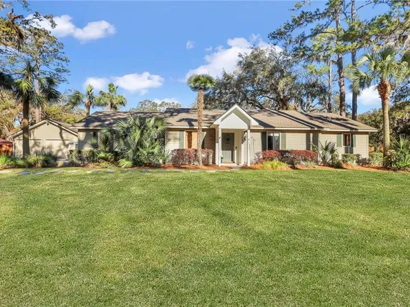 110 Mackqueen Dr, Brunswick, GA 31525
