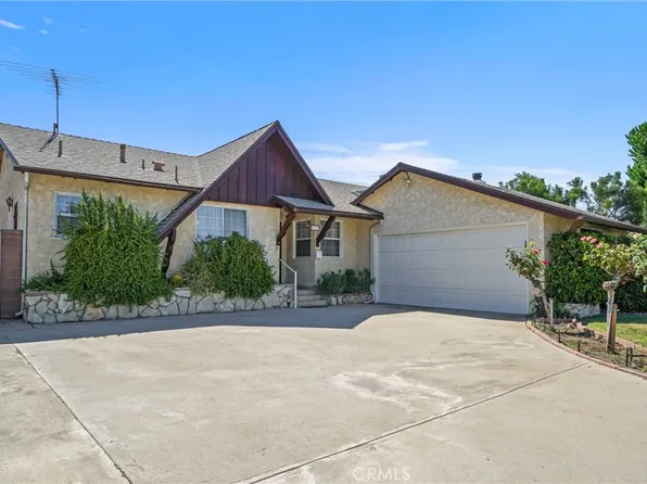 8938 Monogram Ave, North Hills, CA 91343