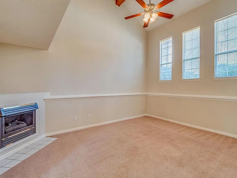 8804 Pebble Creek Rd — Photo 12