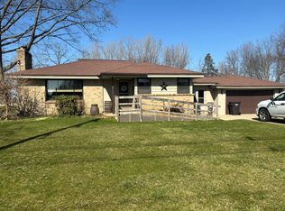 9975 Perry St, Zeeland, MI 49464