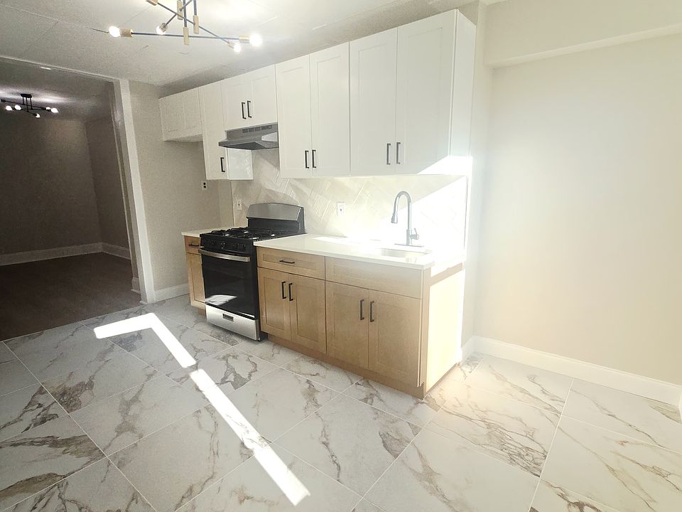 1st image of 353 8th St #1A