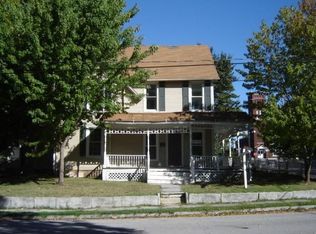 813 Lyon St, Carthage, MO 64836