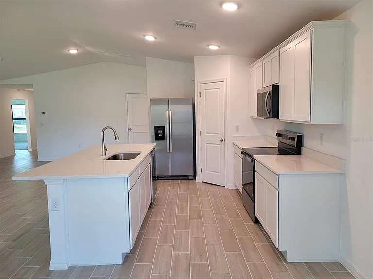 11383 Baggot Ave — Photo 12
