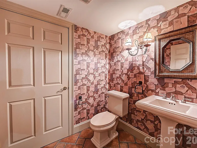 5100 Piper Glen Dr — Photo 46