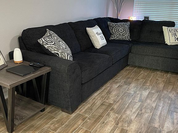 2nd image of 176 Reserve 204 Cir