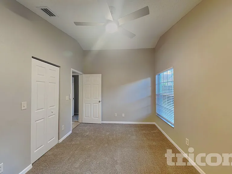 682 Channing Dr — Photo 7