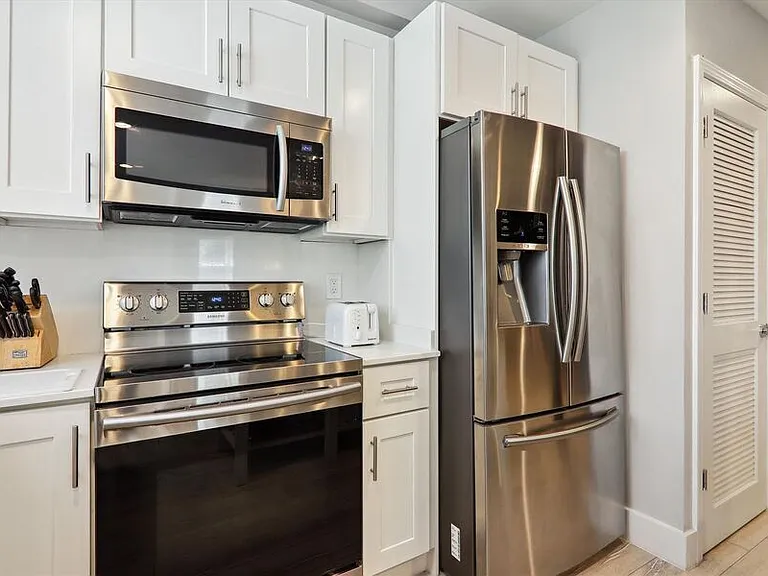5024 9th St NW #203 — Photo 9