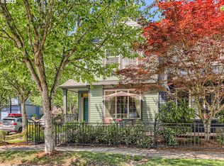 1265 SE Roundelay St, Hillsboro, OR