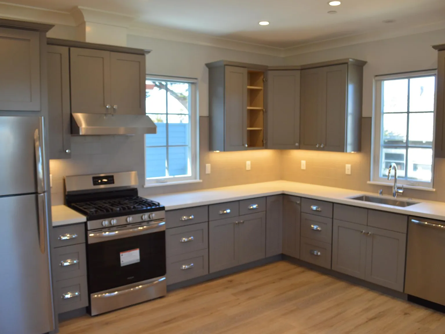 195 carmel Avenue — Photo 3