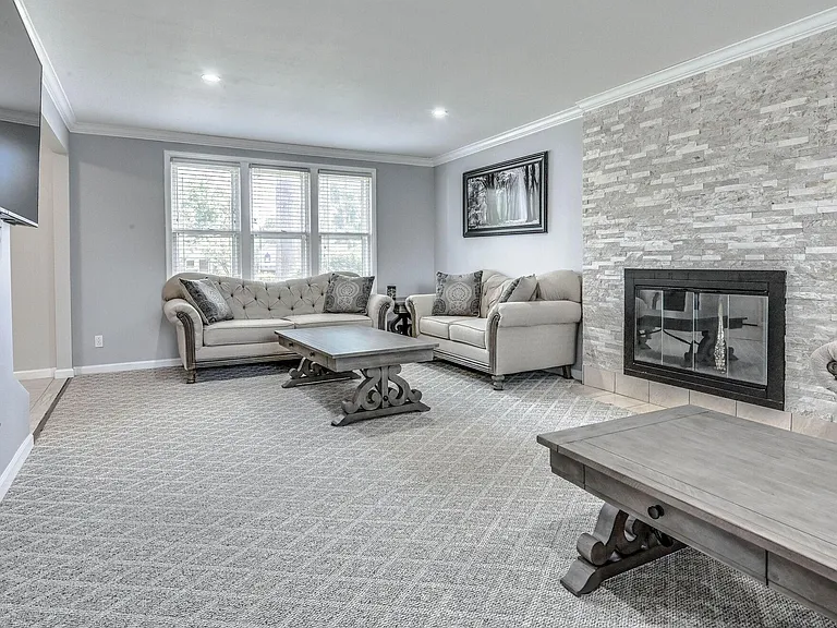 655 Harding Pl — Photo 12