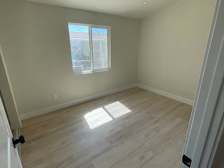 4500 W Rosamond Blvd #29A — Photo 4