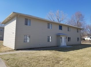 2208 W 7th Ave APT 4, Emporia, KS 66801