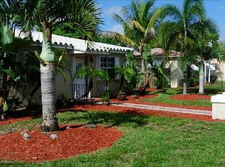 2730 Dewey St, Hollywood, FL 33020