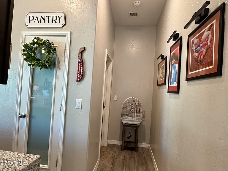 13684 Glen Vista Ln — Photo 21