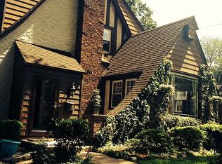 483 Wyndham Rd, Teaneck, NJ 07666