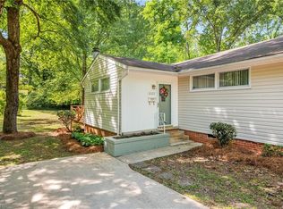 2523 Overbrook Dr, Greensboro, NC 27408
