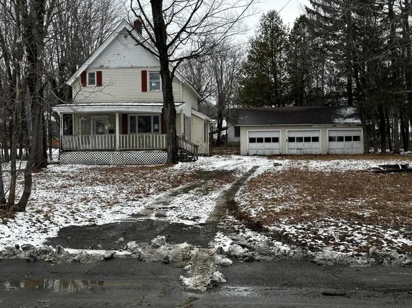 24 Park Street, Caribou, ME 04736