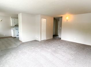 1015 Nandina St #2, Sweet Home, OR 97386