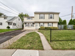 74 Markowitz St, Carteret, NJ 07008