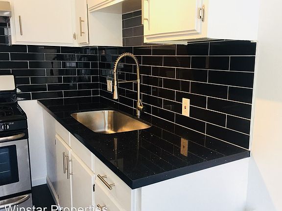 5th image of 151 N Normandie Ave #14.0