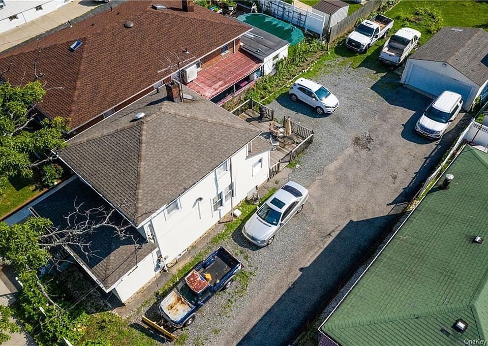 1st image of 278 Quincy Ave