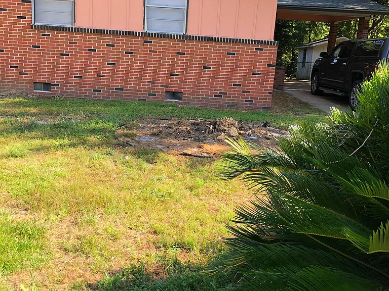 2911 Pecan Ave — Photo 1