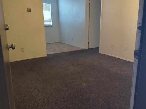 1630 Wyoming Ave #2, Las Cruces, NM 88001