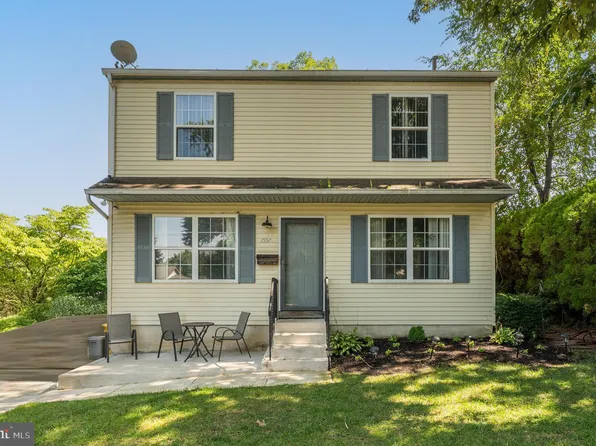 1556 Velde Ave, Pennsauken, NJ 08110