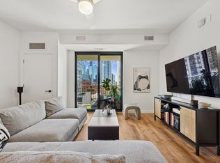 451 W Huron St UNIT 1011, Chicago, IL 60654