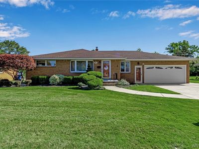 83 Sunrise Blvd, Williamsville, NY, 14221