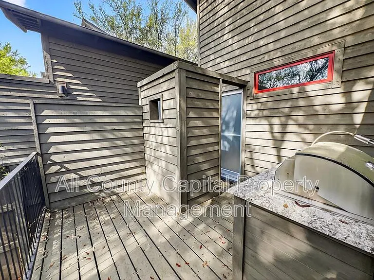 2113 Barbaro Way #17 — Photo 10