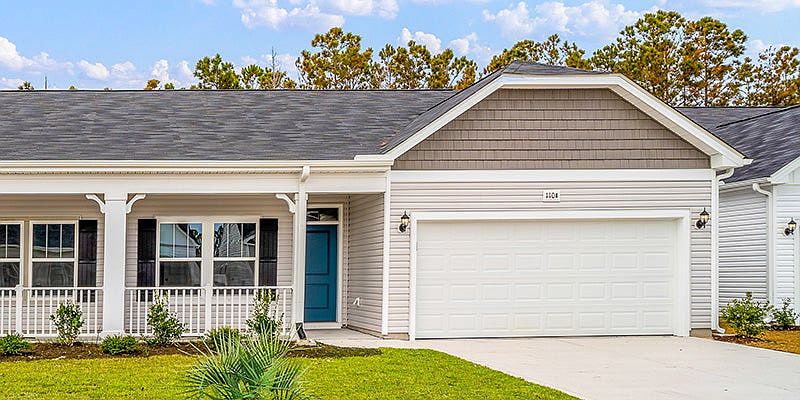 1st image of 121B Arnette Dr