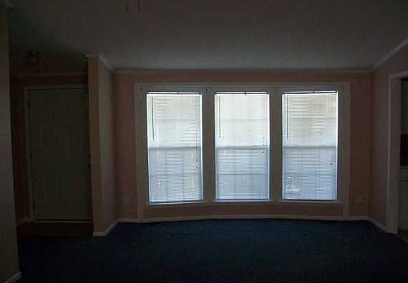 3rd image of 1007 Bertha Greer St