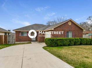 10 4th St W, Converse, TX 78109