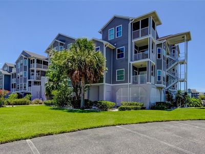 5722 Biscayne Ct APT 107, New Port Richey, FL, 34652
