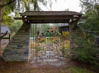 3 Thunder Hill Rd, Sparrow Bush, NY 12780