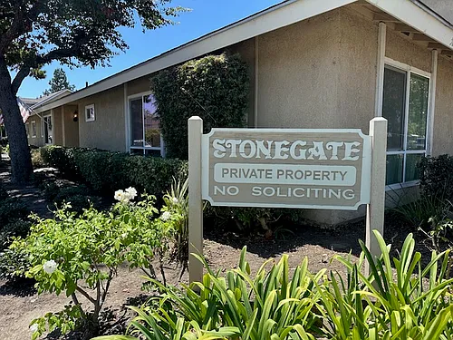 12098 Stonegate Ln Photo 1