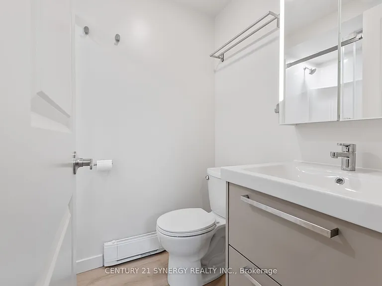 93C Tarquin Cres #C — Photo 12