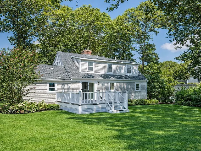 53 Monument Neck Rd — Photo 17