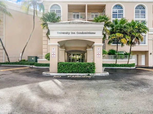 1280 S Alhambra Cir APT 1217, Coral Gables, FL 33146