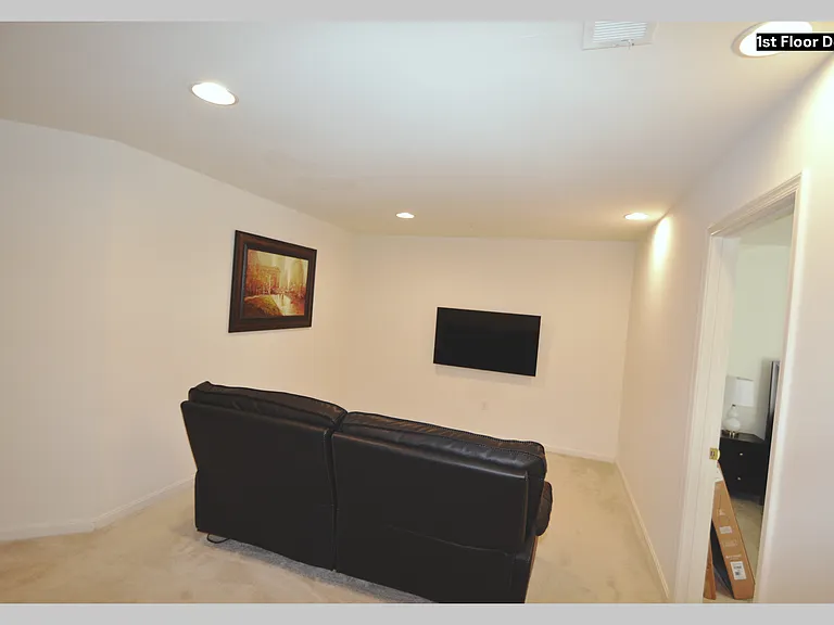 1034 Lily Way — Photo 17